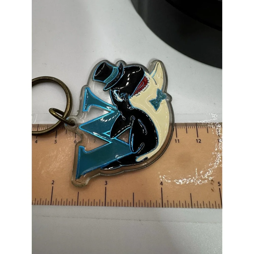 Vintage Sea World Shamu With Top‎ Hat And Bow Tie Keychain